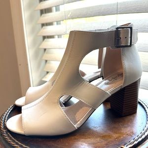 New Block Heel Sandals White